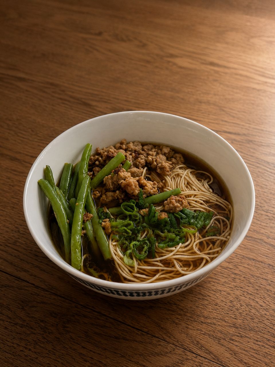 Chinese egg noodles with spicy minced pork